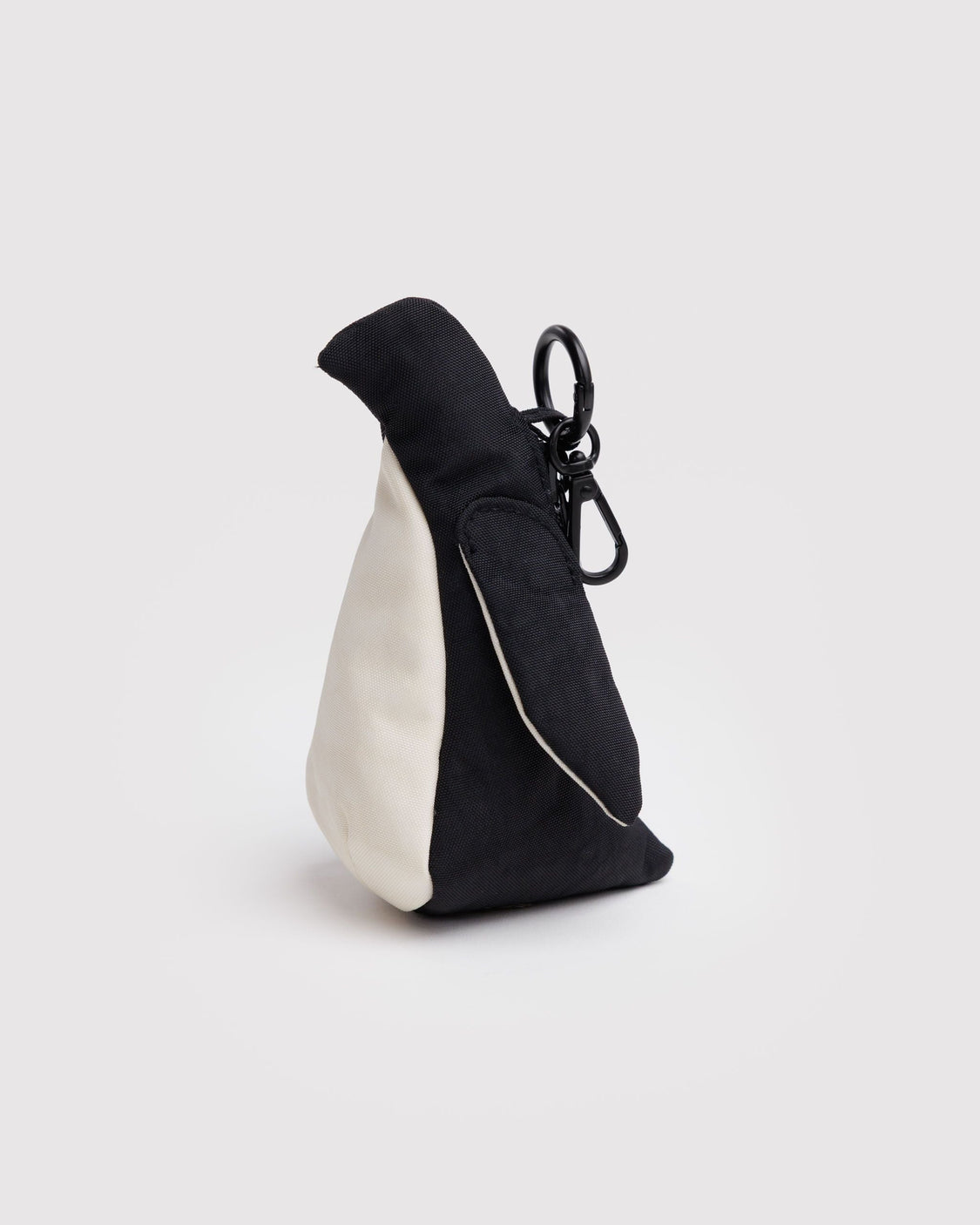 Penguin Charm U0