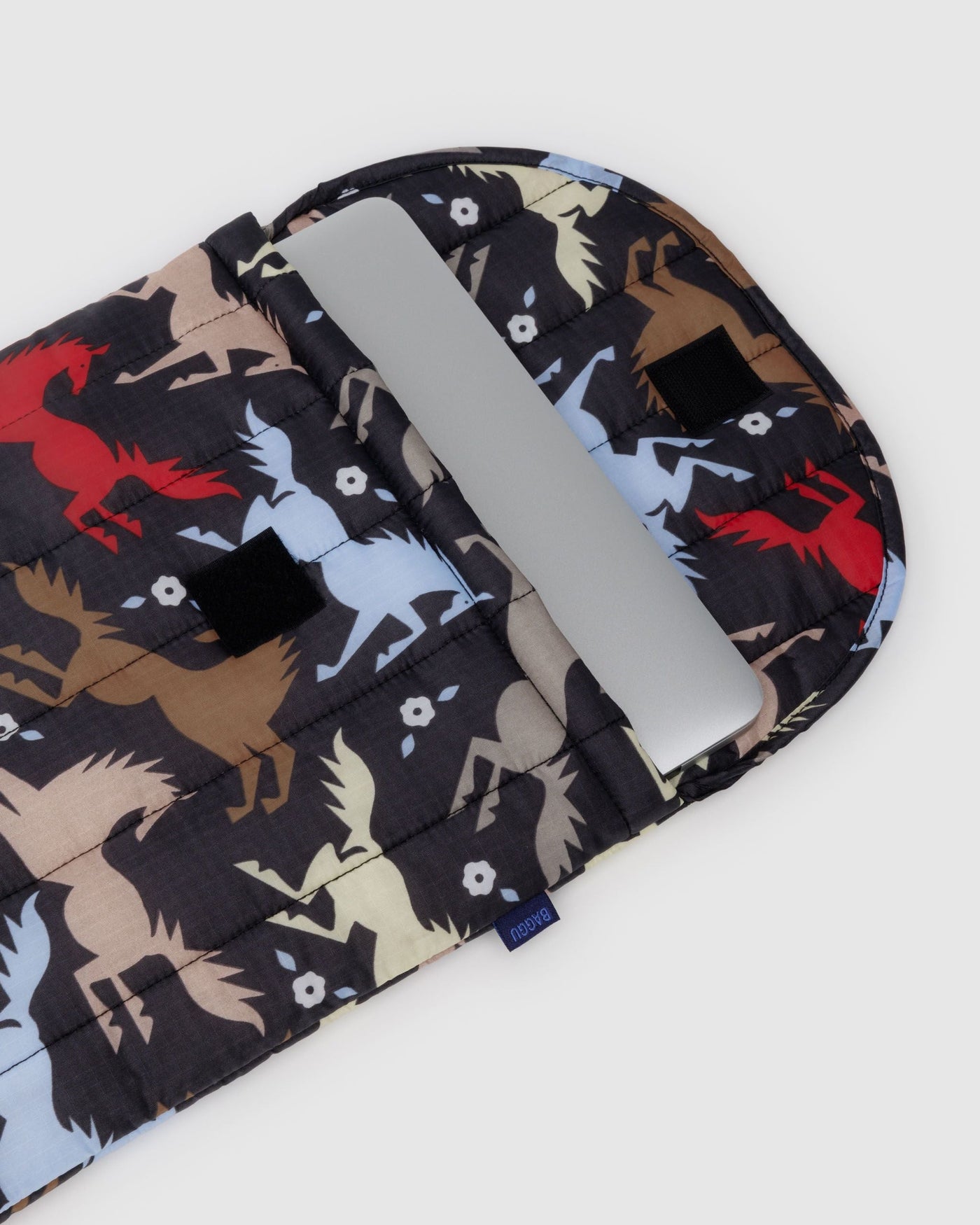 Puffy Laptop Sleeve 16" N7