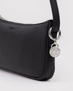 Recycled Leather Pochette N3