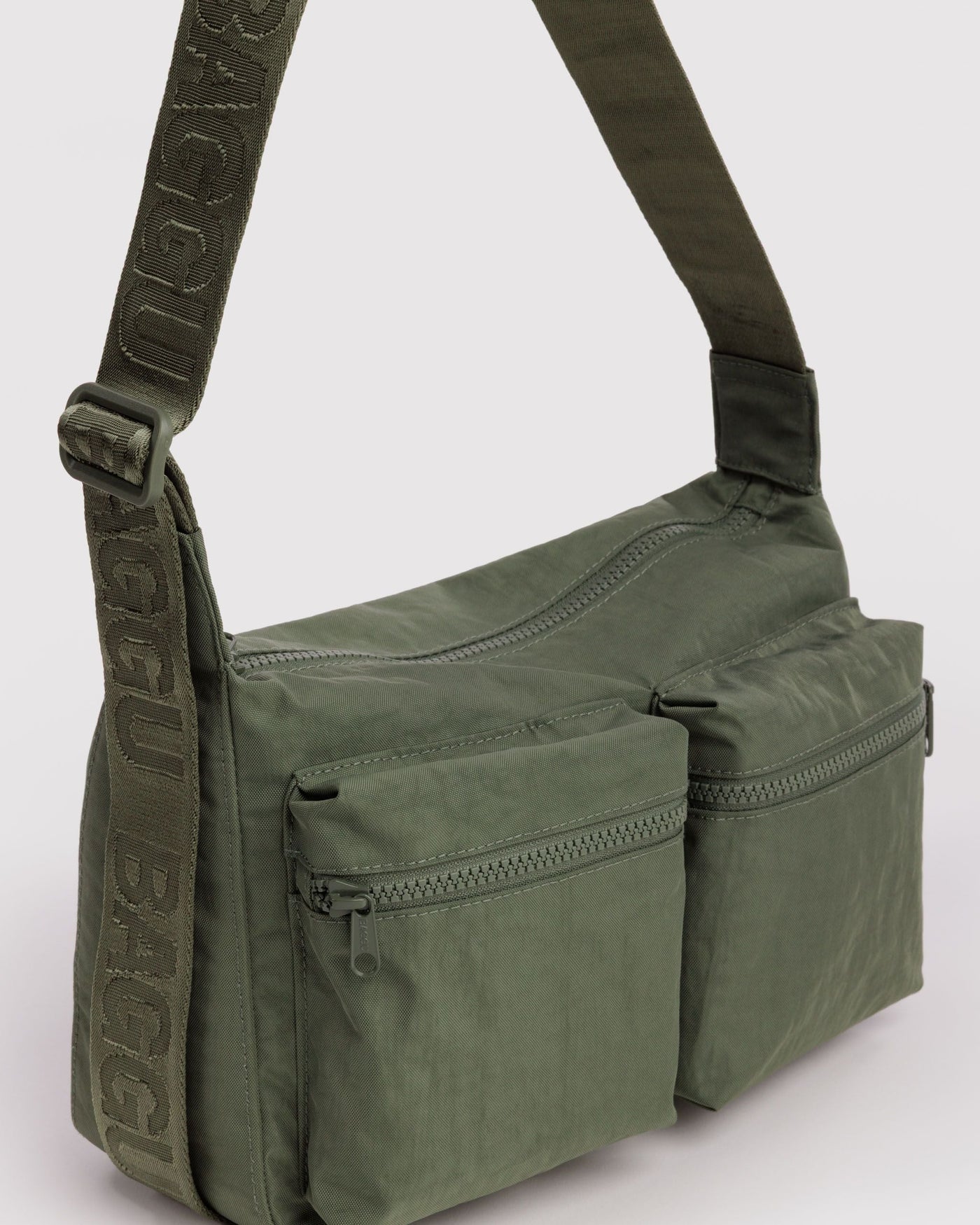 Medium Cargo Crossbody M1