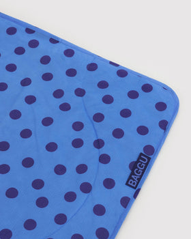 Puffy Picnic Blanket T1